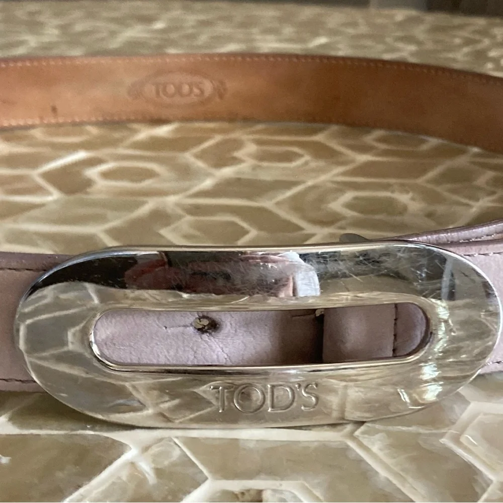 TOD'S Women’s Calfskin Leather Belt in lightest pink